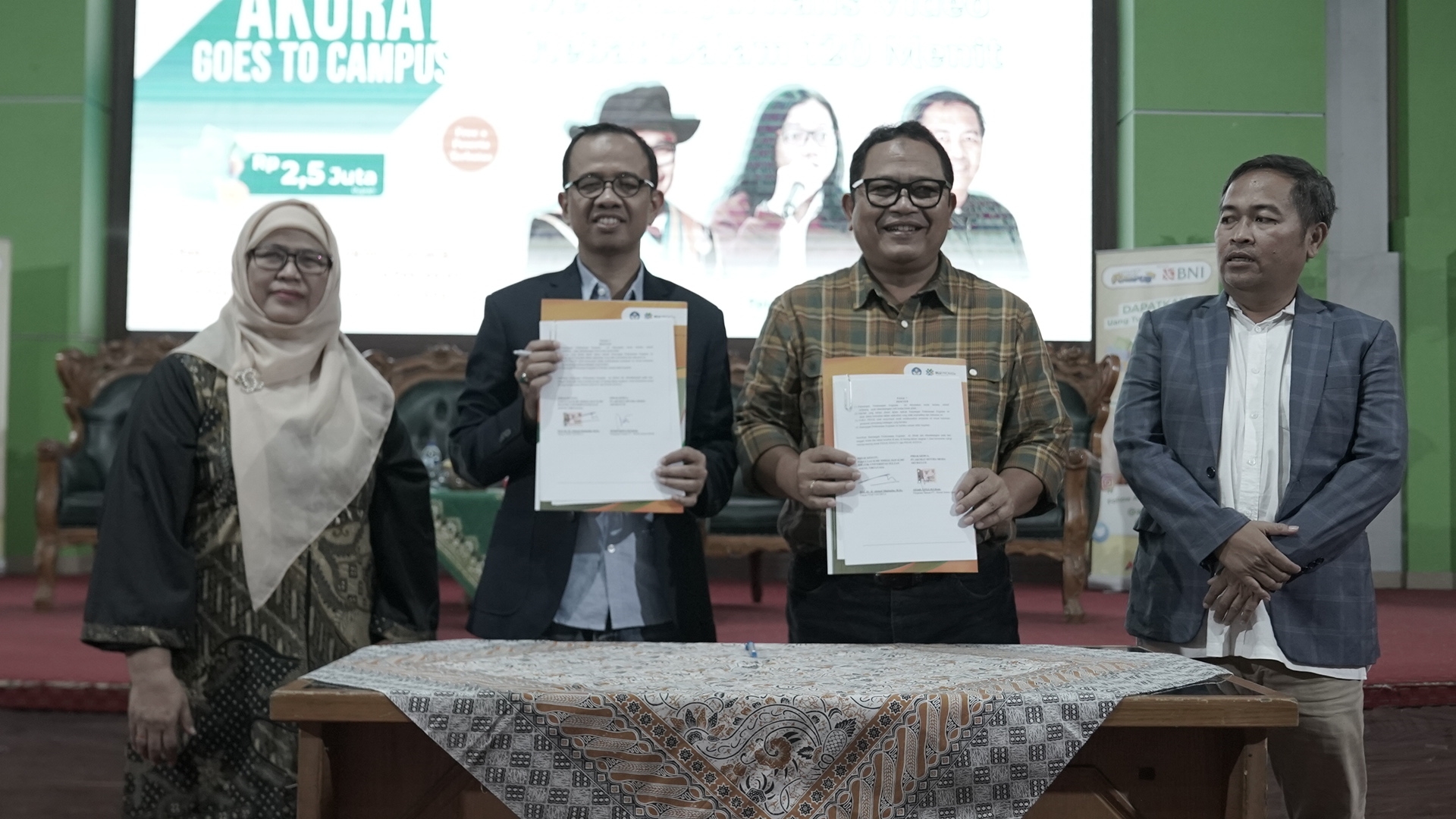 AGTC 2023, Pemimpin Umum Akurat.co Berbagi Ilmu Jurnalistik Kepada Mahasiswa Untirta