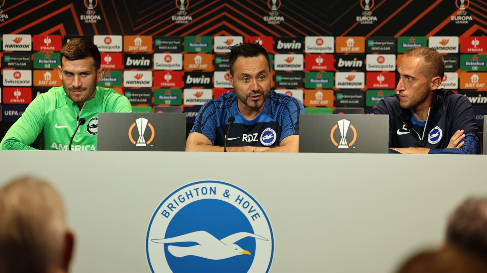 Kalah Di Debut Liga Europa, De Zerbi Minta Brighton Bertahan Lebih Cerdas