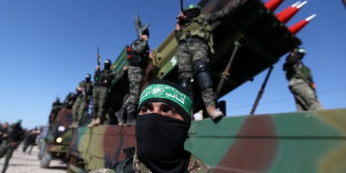 Dari Mana Hamas Dapat Ribuan Rudal Dan Senjata?
