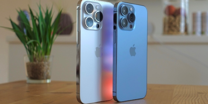 Perbandingan Harga iPhone 14 Dan iPhone 15 Di Indonesia, Mana Yang Lebih Worth It?