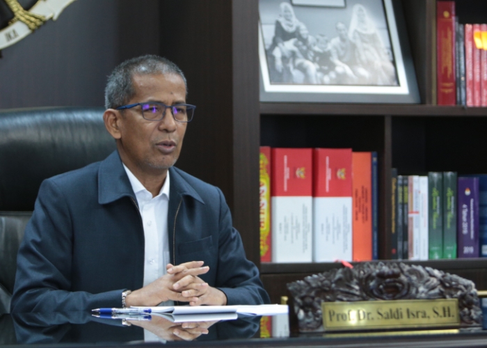 Beda Pendapat Soal Usia Capres-cawapres, Saldi Isra: MK Berubah Pendirian Dalam Sekelebat