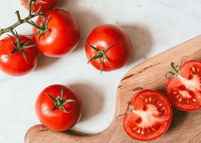 Jarang Diketahui, Selain Untuk Kesehatan Tomat Juga Miliki Manfaat Kecantikan Lho!