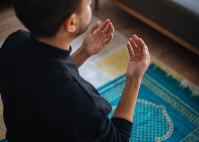 Kumpulan Doa Untuk Meluluhkan Hati Orang Yang Punya Kebencian, Insya Allah Manjur