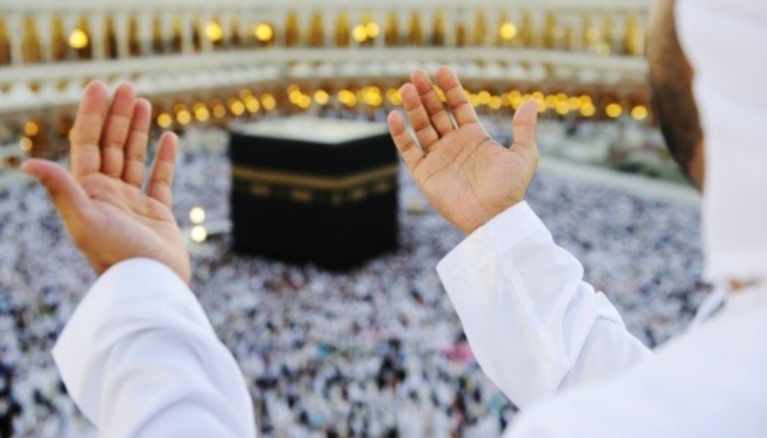 Amalan-amalan Agar Cepat Naik Haji Lengkap Arab Dan Arti, Mudah Diamalkan Setelah Sholat