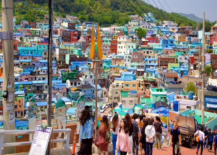 Destinasi Wisata Budaya Gamcheon Culture Village, Kampung Warna-warni di Korea