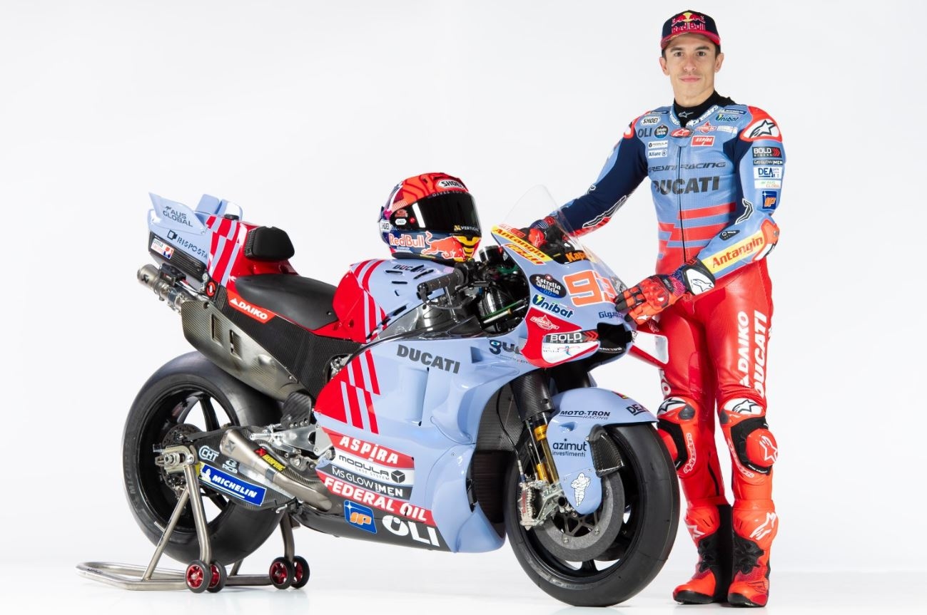 Dulu Diburu di Repsol Honda, Kini Marc Marquez Harus 'Memburu' di Ducati