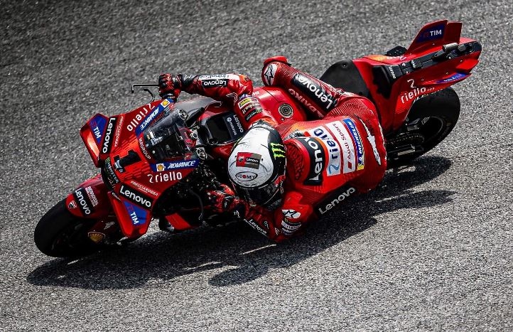 Pramusim MotoGP: Uji Coba di Sepang Rampung, Fransesco Bagnaia Tercepat Pecah Rekor