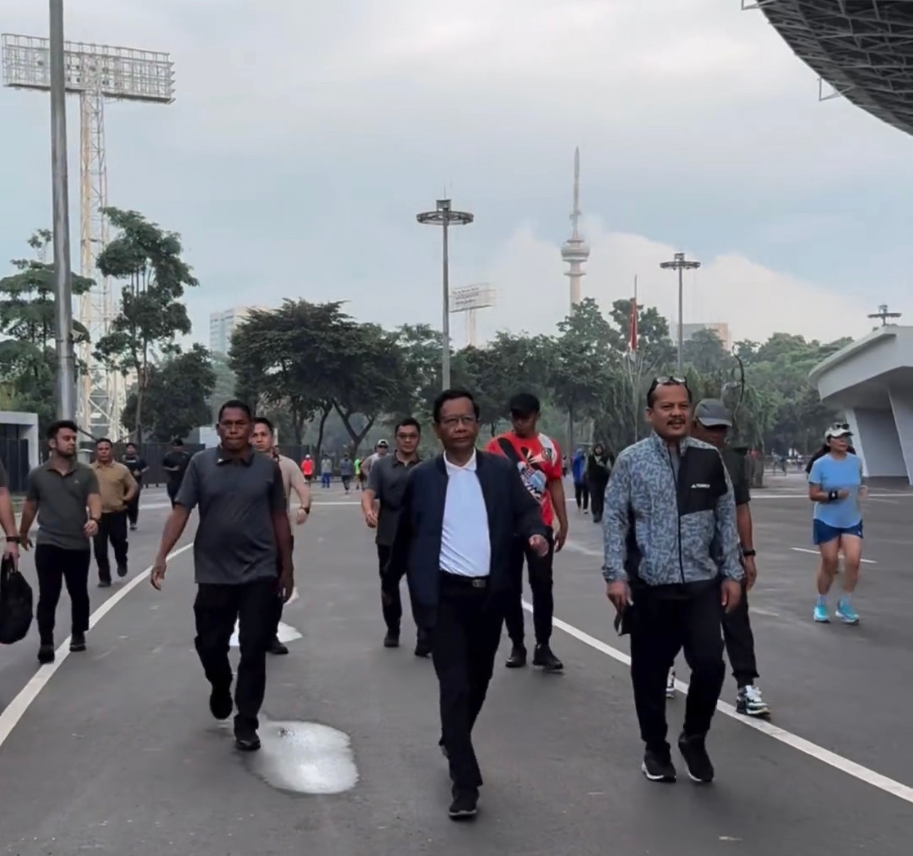 Mahfud Olahraga di GBK: Kehidupan Harus Berjalan, Perjuangan Diteruskan