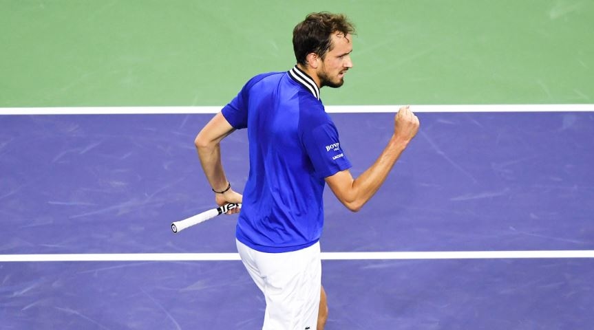 Wimbledon: Daniil Medvedev Tanpa Kesulitan Amankan Putaran Kedua