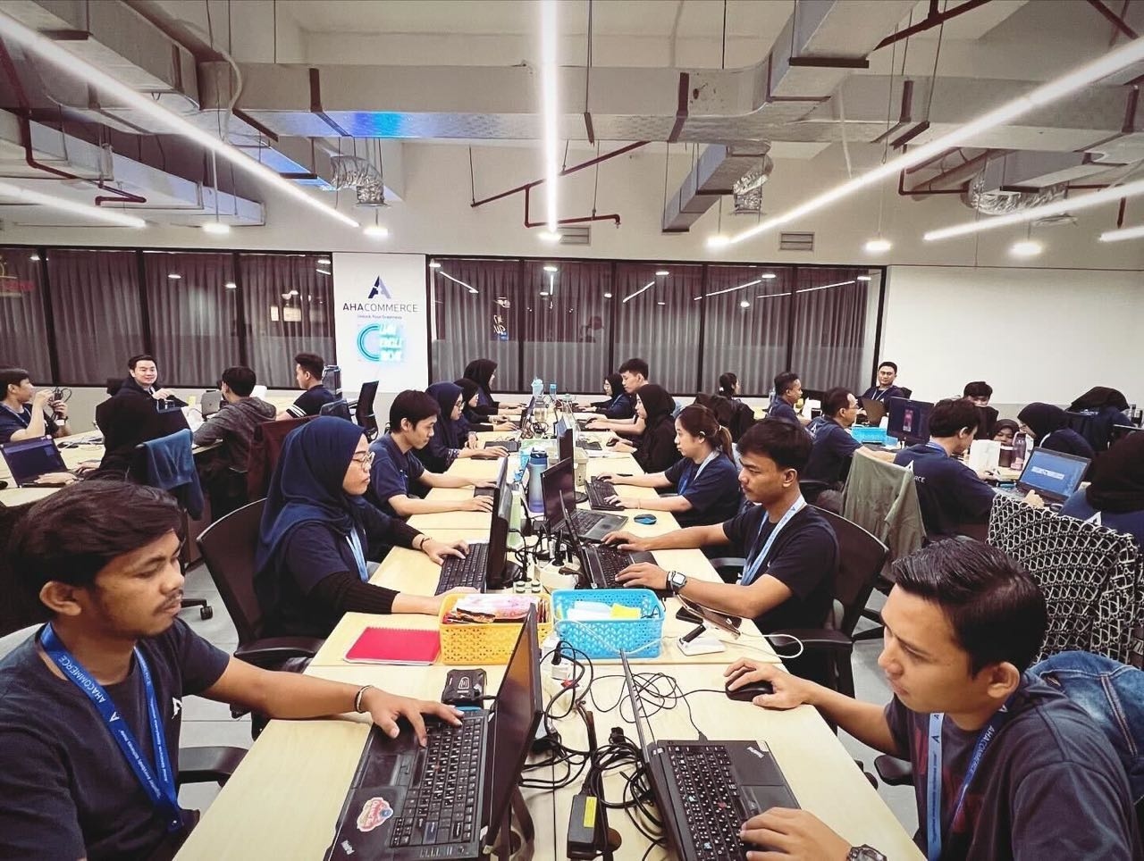 Gandeng AHA Commerce, Lazada Dukung Brand Lokal Sukses di Platform Online