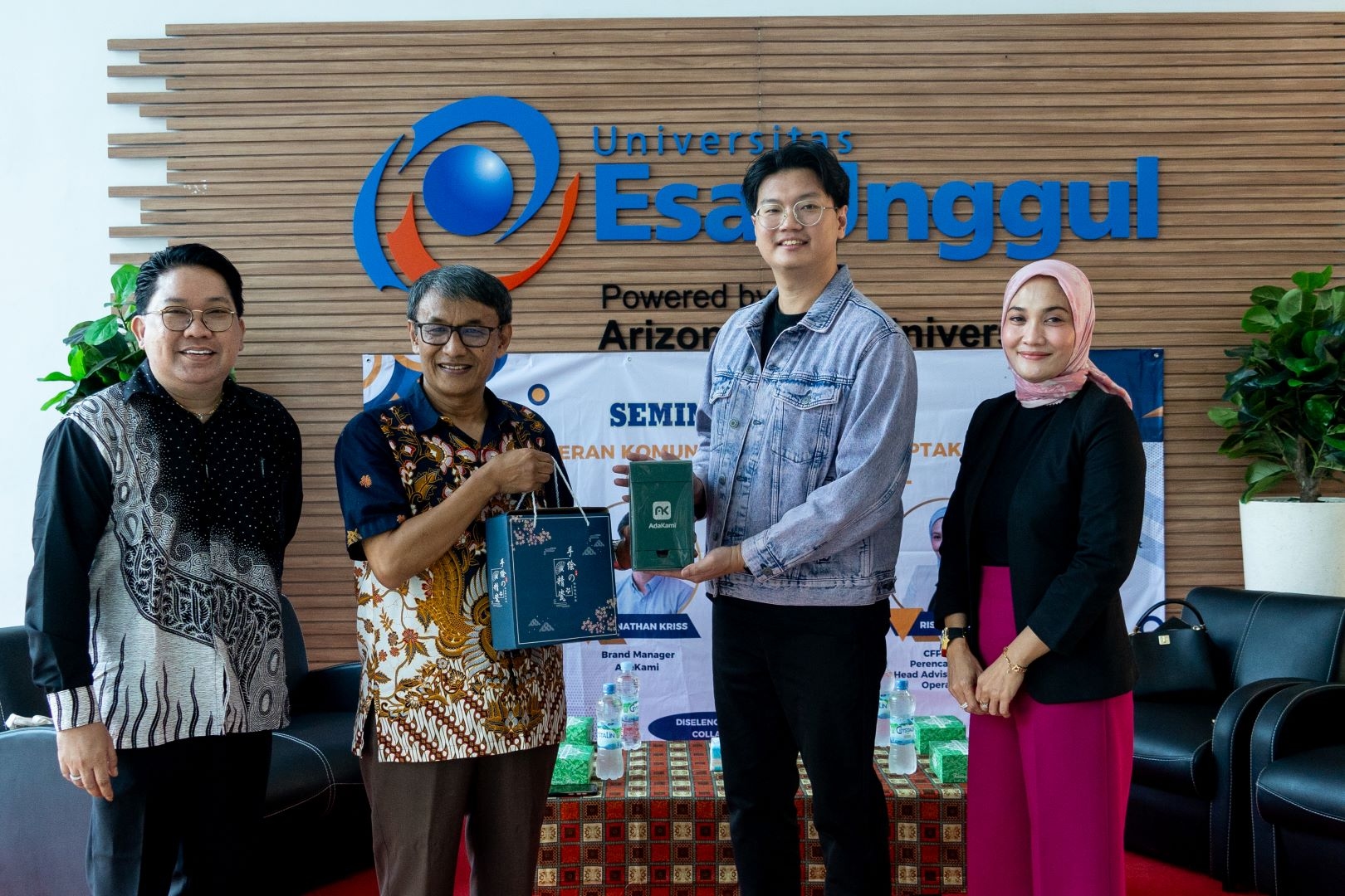 Komitmen AdaKami Mengedukasi Mahasiswa Jadi Bijak Finansial