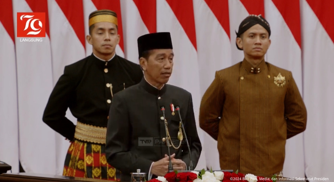 Jokowi Banggakan Pertumbuhan Ekonomi 5 Persen Selama Dua Periode, Mana Janji Manismu?