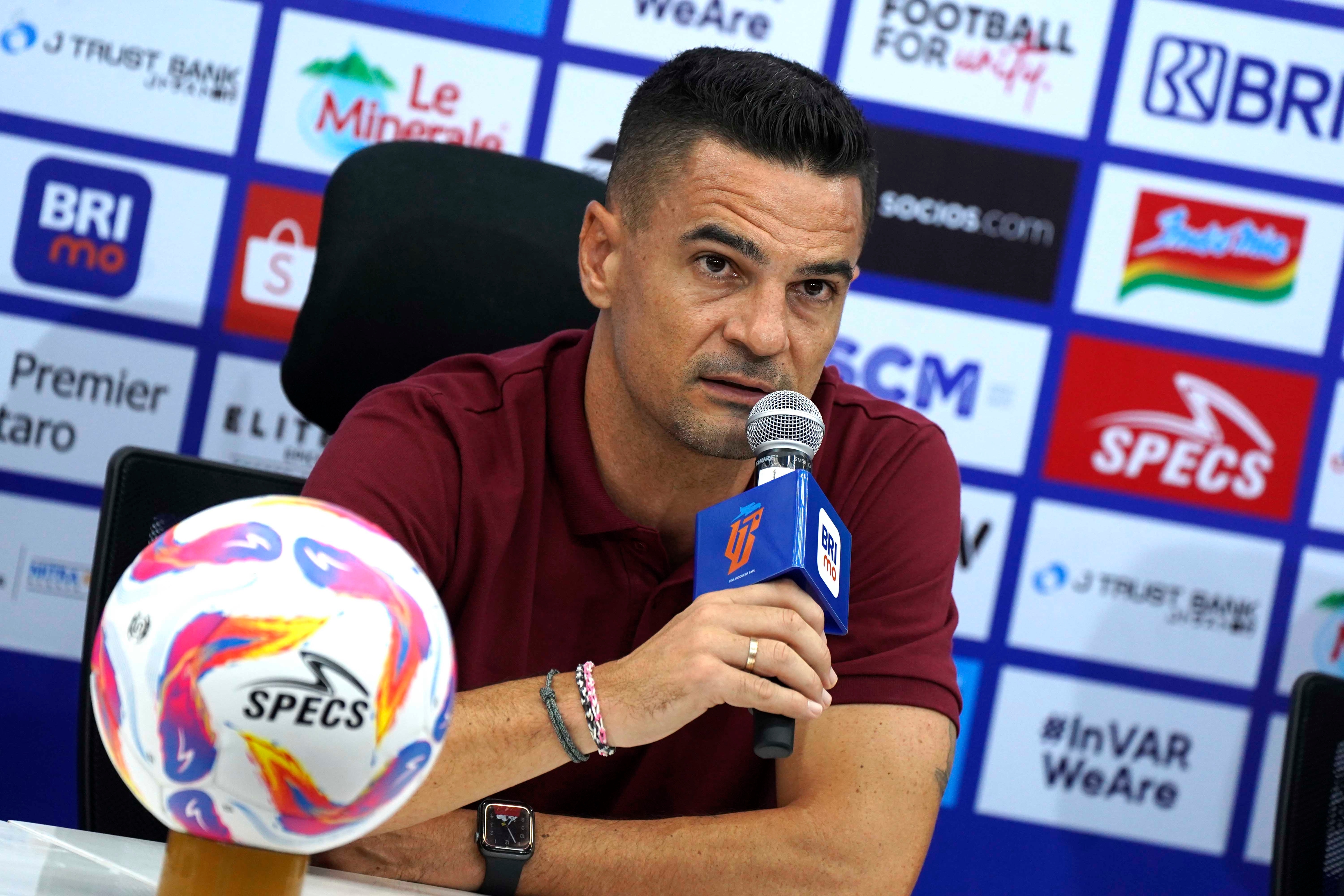 Rizky Ridho Diincar FC Tokyo, Carlos Pena Tegaskan Komitmen Sang Bek Bersama Persija Jakarta