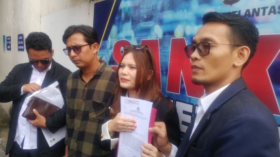 Chikita Meidy Dilaporkan ke Polda Metro Jaya Atas Dugaan Pencemaran Nama Baik