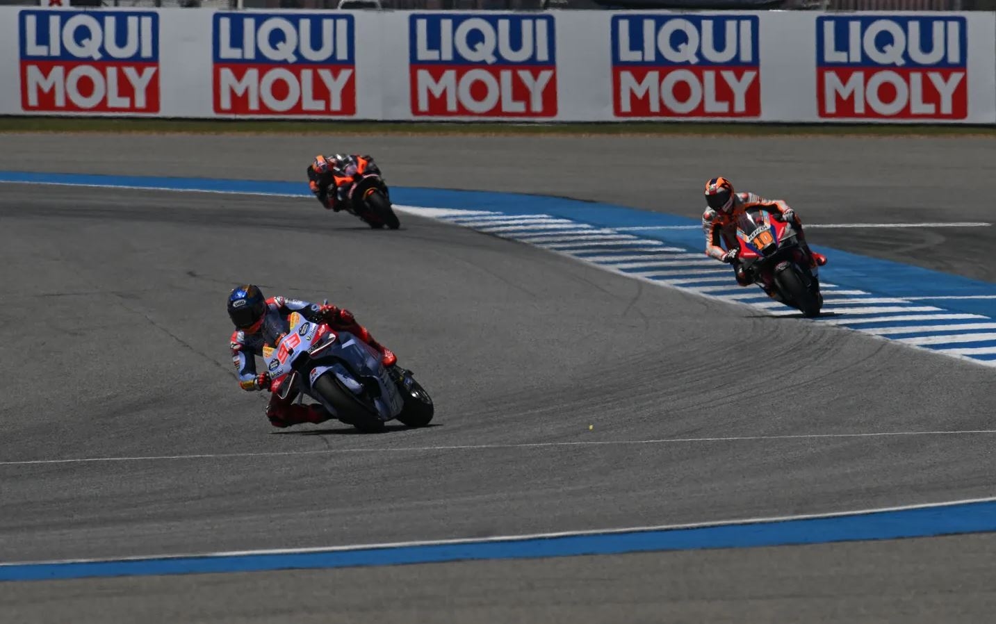 MotoGP Thailand: Marc Marquez Pecah Rekor Buriram, Martin dan Bagnaia Kejar Start Terdepan