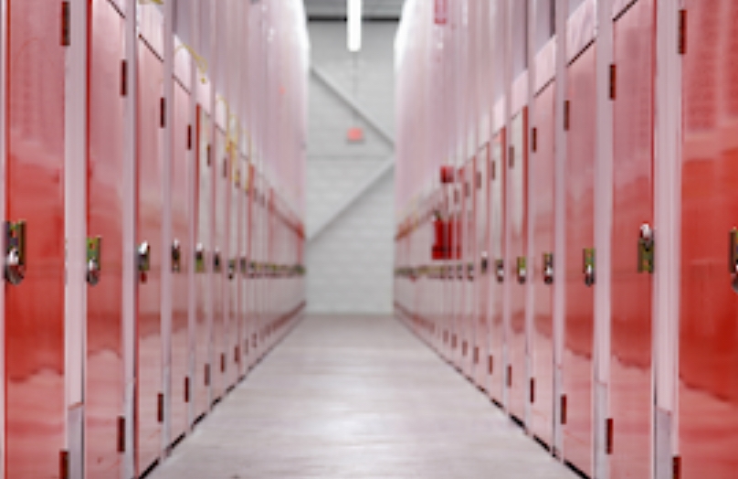 Gudang Penyimpanan Lukisan Officeplus: Perlindungan Maksimal untuk Karya Seni Anda