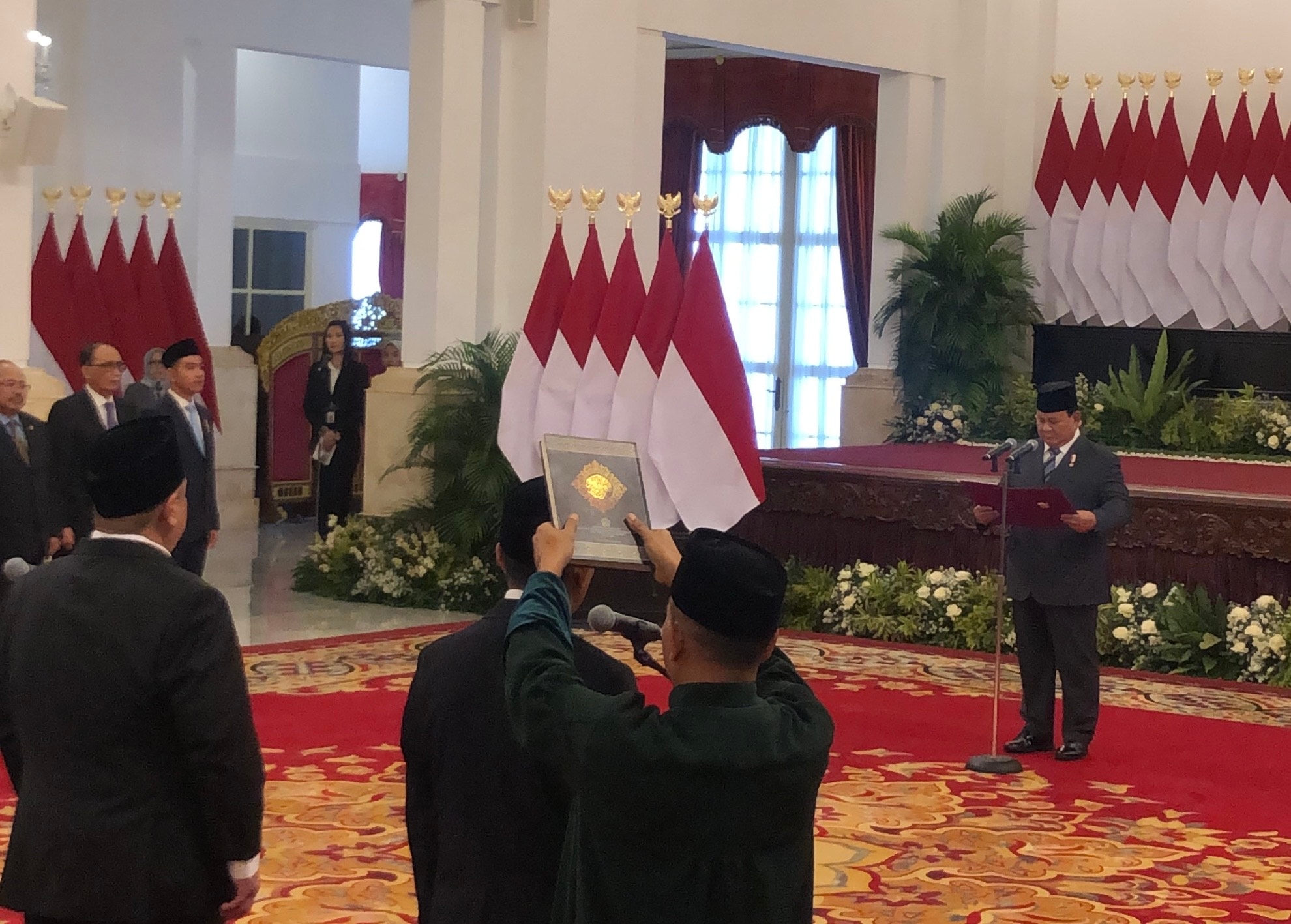 Prabowo Resmi Lantik Brian Yuliarto Jadi Mendiktisaintek, Gantikan Satryo Soemantri