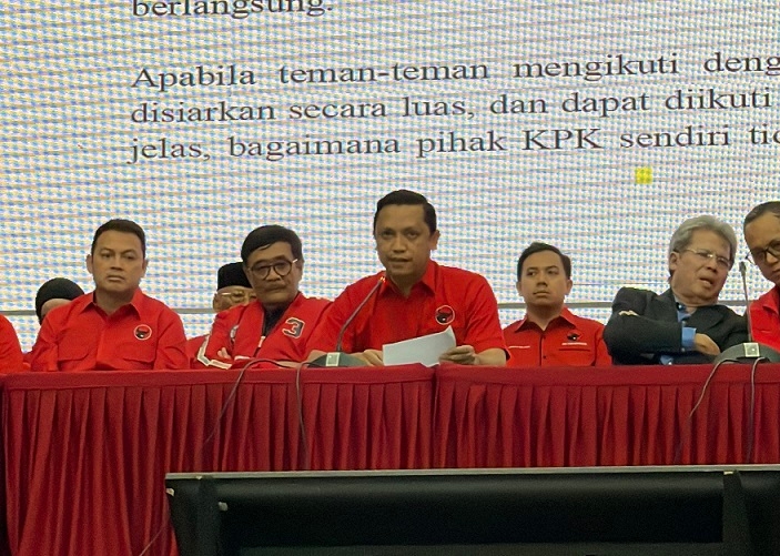 PDIP Siapkan 17 Pengacara untuk Membela Hasto Kristiyanto di Persidangan