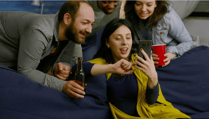 Nonton Film Jepang Gratis di LK21 Rebahin IndoXXI Bikin Banyak Virus, Cek Apa Itu Croxy Proxy?