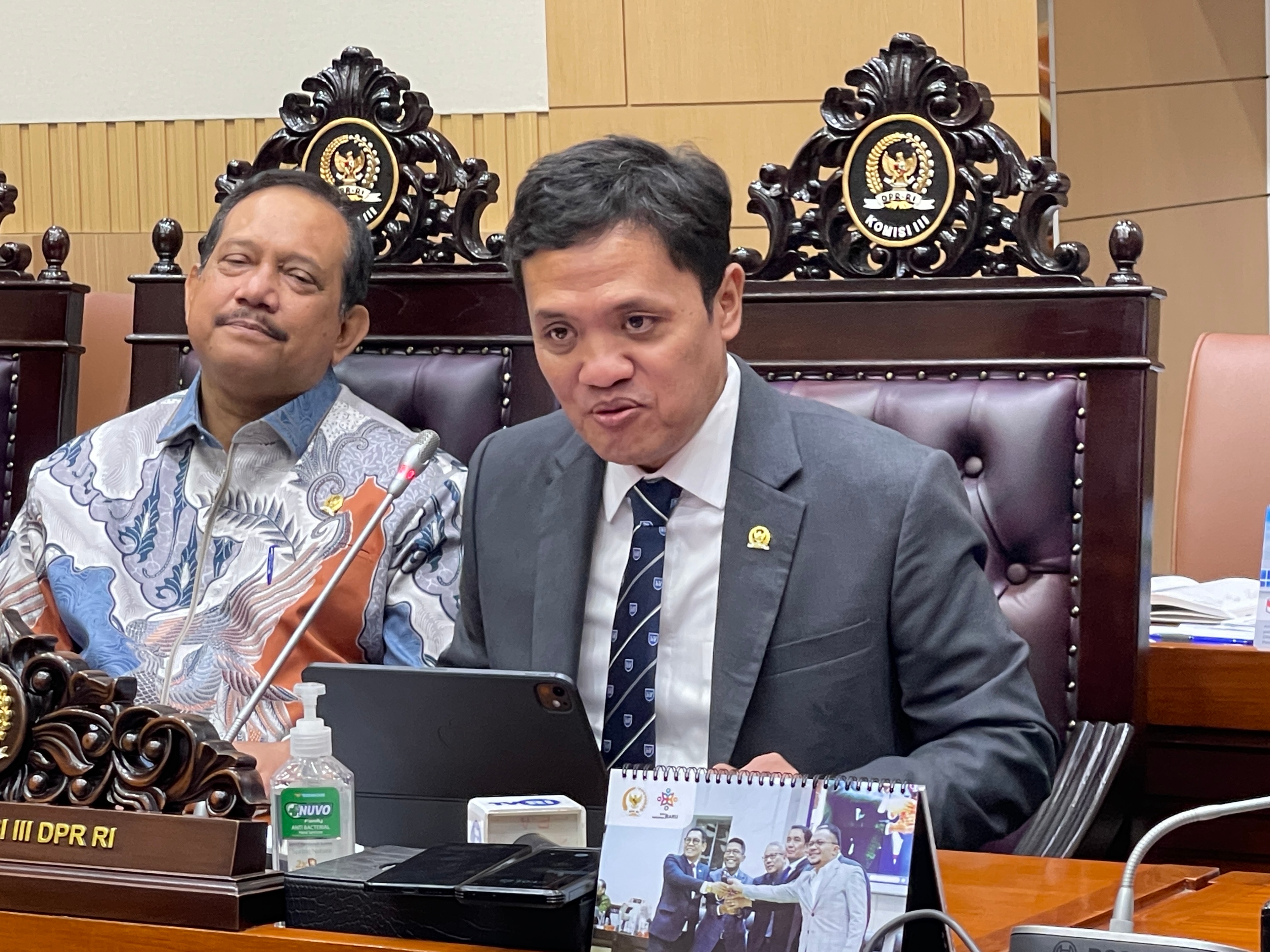 Ketua Komisi III DPR Ajukan Jaminan Penangguhan Penahanan Mahasiswi Pembuat Meme Prabowo-Jokowi