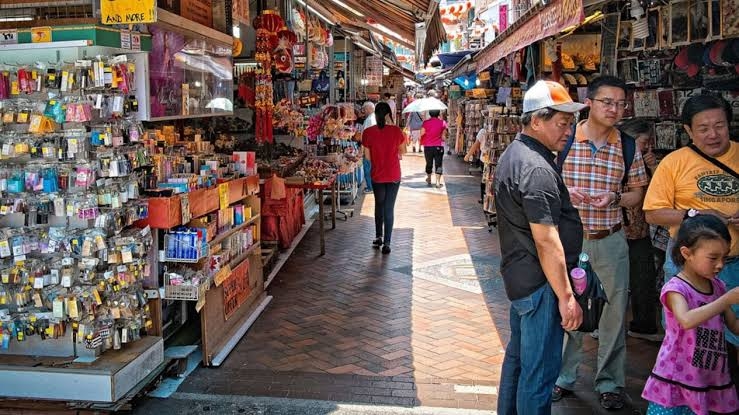 Harga Konsumen China Turun Lagi, Perang Dagang Perburuk Deflasi