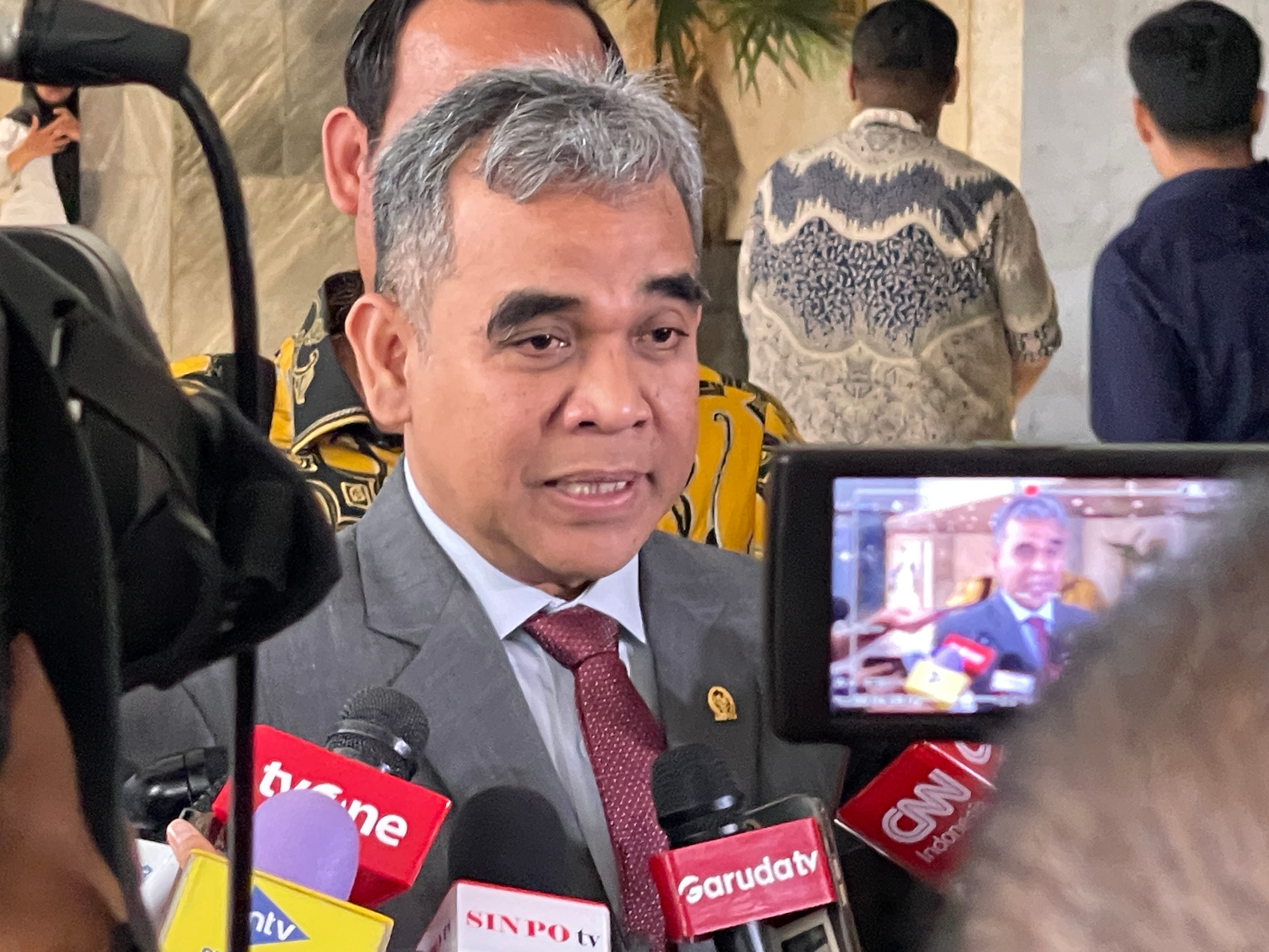 Gerindra: Prabowo Tak Terganggu Menterinya Banyak yang Sowan ke Rumah Jokowi