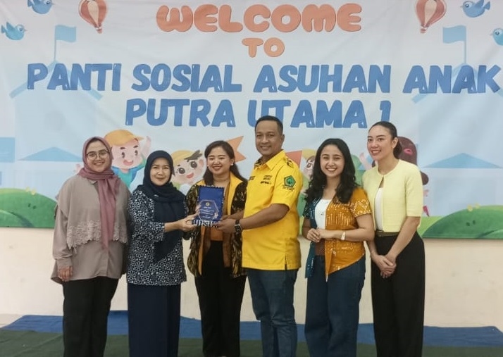 Peringati Hari Kartini dan Hari Anak Sedunia, AMPG Hadirkan Perpustakaan Keliling Lahadalia