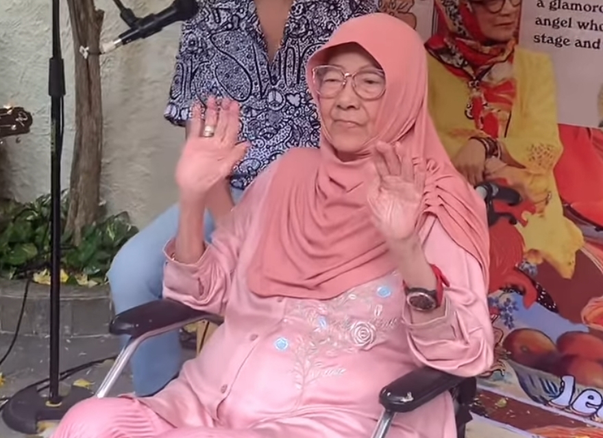 Bunda Iffet Slank Meninggal Dunia, Sebelumnya Sudah Dirawat di Rumah Sakit