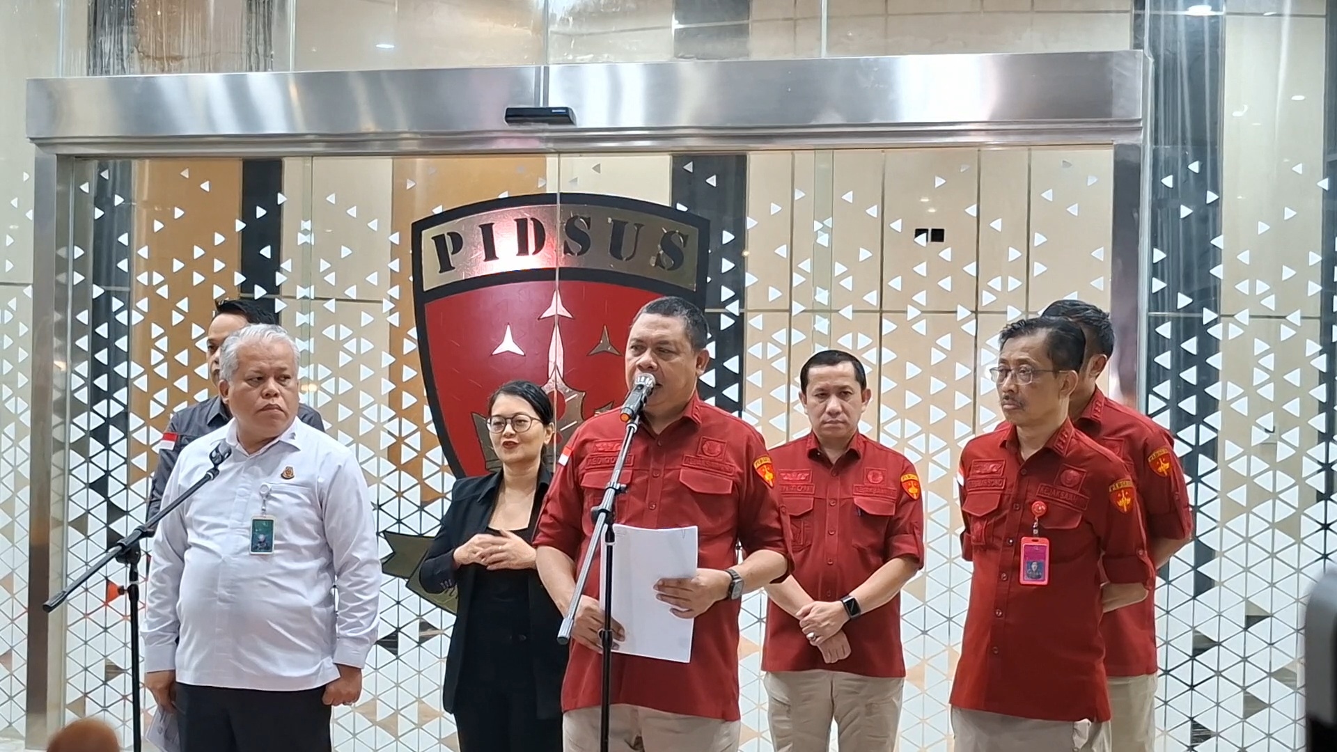 Bos Buzzer Jadi Tersangka Kasus Perintangan Perkara di Kejagung