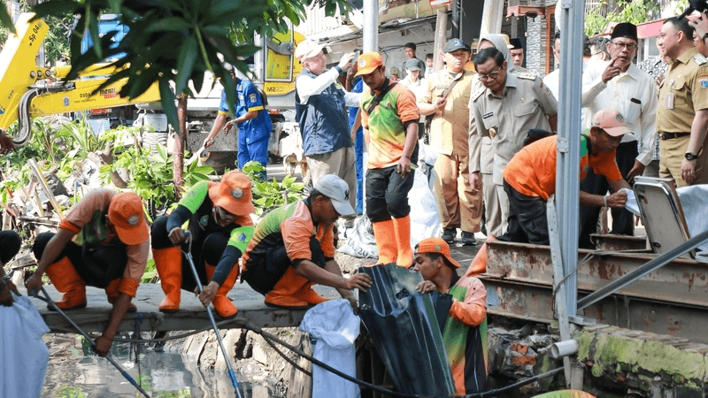 Jadi Biang Kerok Banjir di Kelapa Gading, Pemprov Jakarta Keruk Kali Cakung Lama