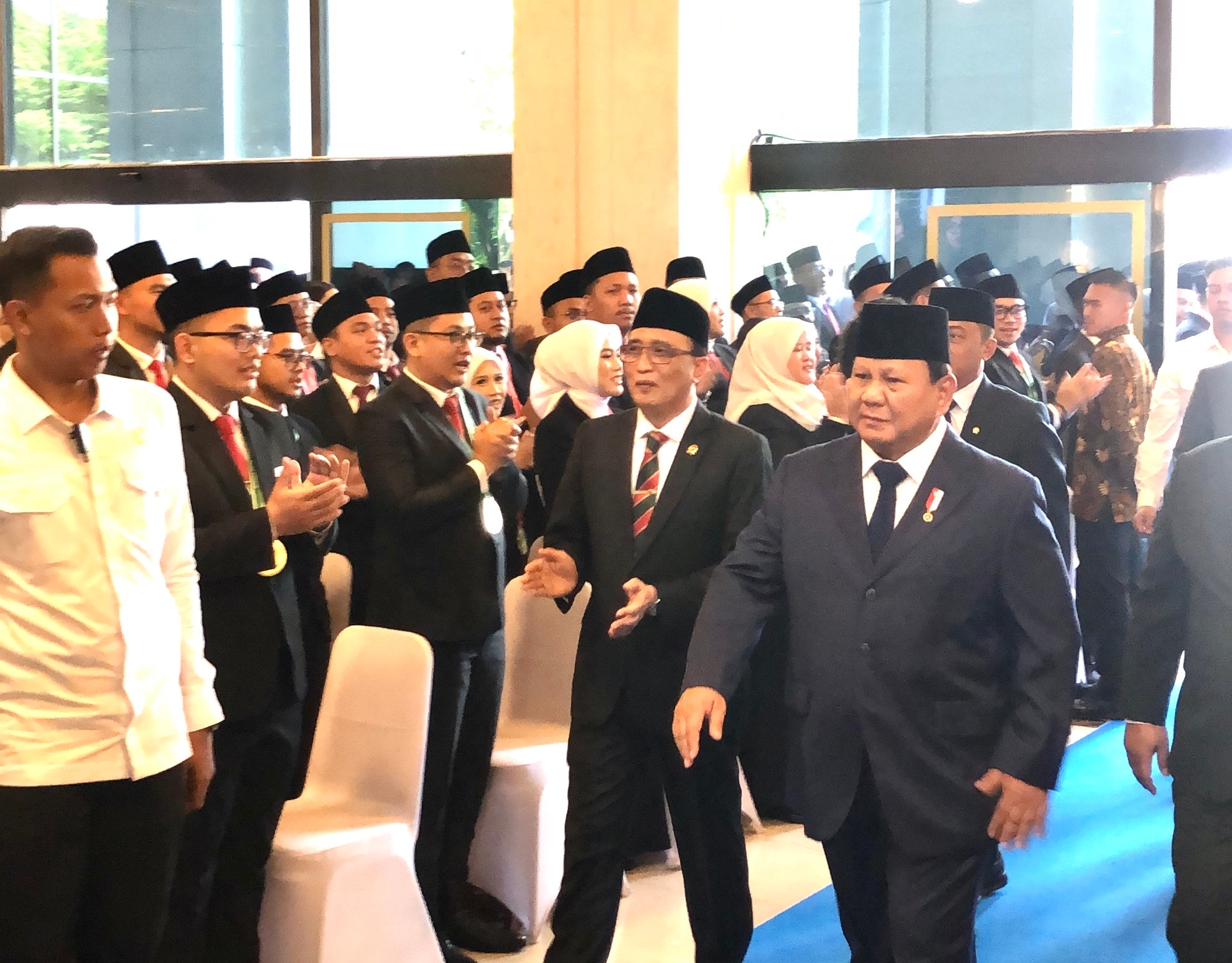 Prabowo Hadiri Langsung Pengukuhan Seribu Hakim di Mahkamah Agung