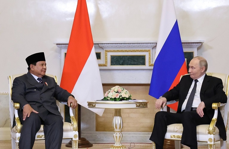 Prabowo dan Putin Bertemu, Buka Peluang Kerja Sama di Sektor Pertanian hingga Luar Angkasa
