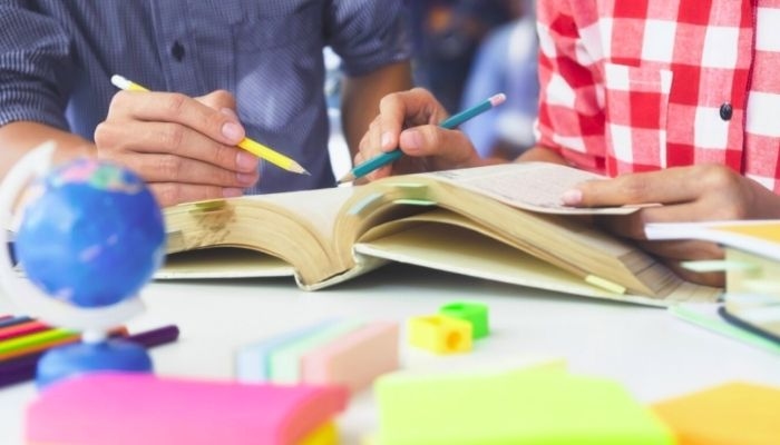 Kunci Jawaban Bahasa Indonesia Kelas 9 Halaman 7 Kurikulum Merdeka: Ide Pokok Bacaan