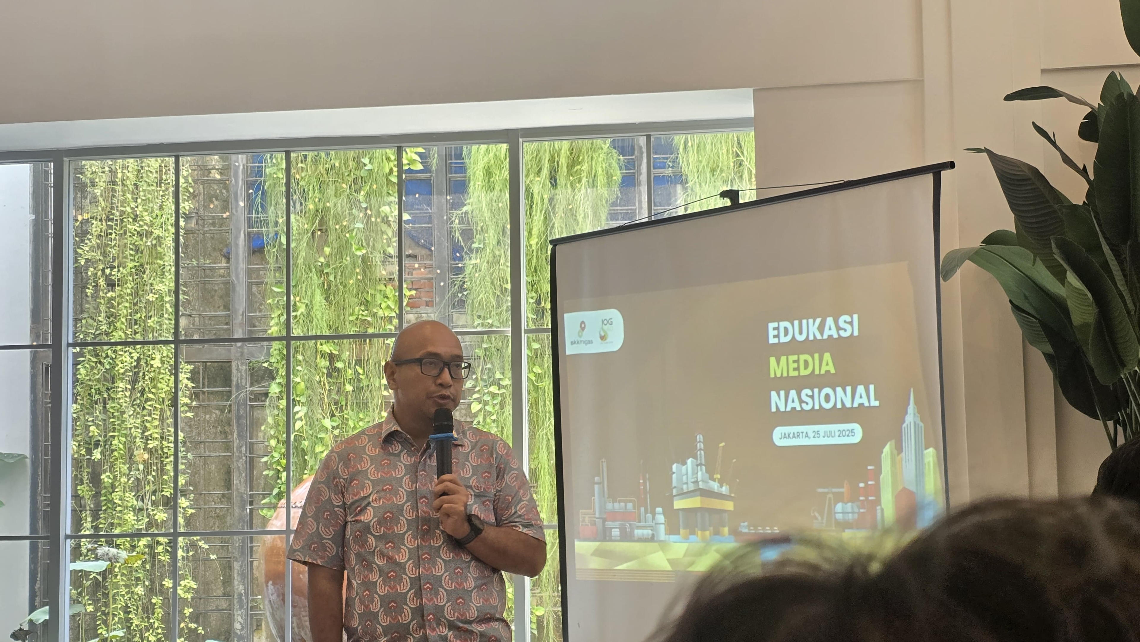 SKK Migas Minta KKKS Rampungkan KSO Sumur Rakyat