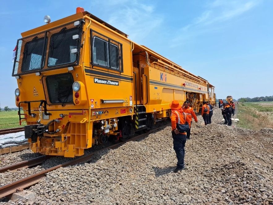 KAI Awasi 177 Titik Rawan, Pastikan Perjalanan KA Aman Saat Nataru 2026