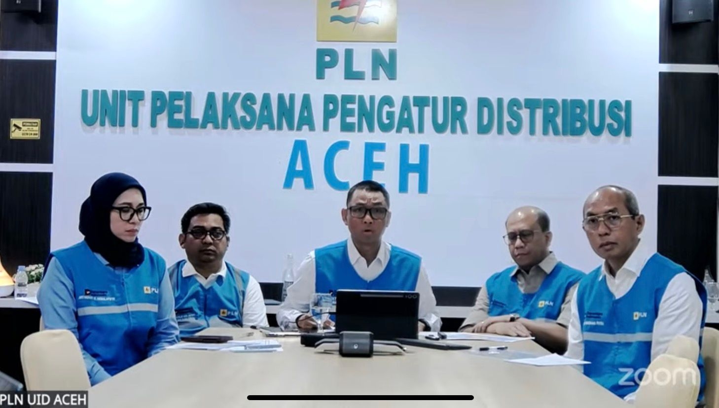 PLN Kerahkan Helikopter Angkut 35 Ton Material untuk Perbaikan Tower Rusak di Aceh