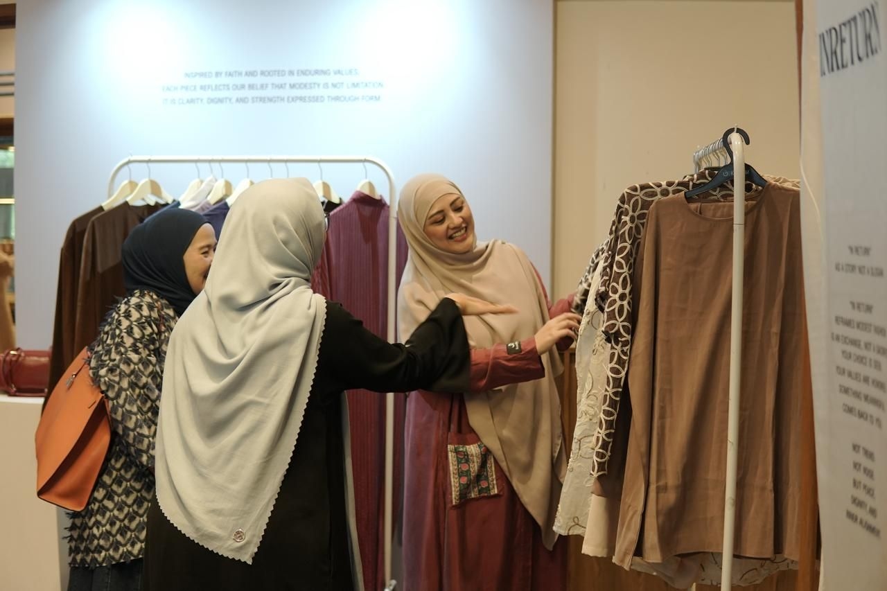 Haadiya Syari Berikan Warna dan Makna Baru Industri Modest Fashion Tanah Air Jelang Ramadan 1447 H