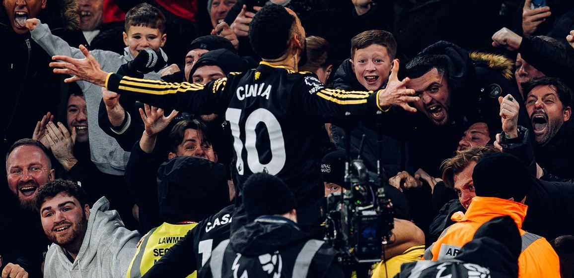 Arsenal vs MU: Tumbangkan The Gunners secara Dramatis, Setan Merah Tembus 4 Besar!