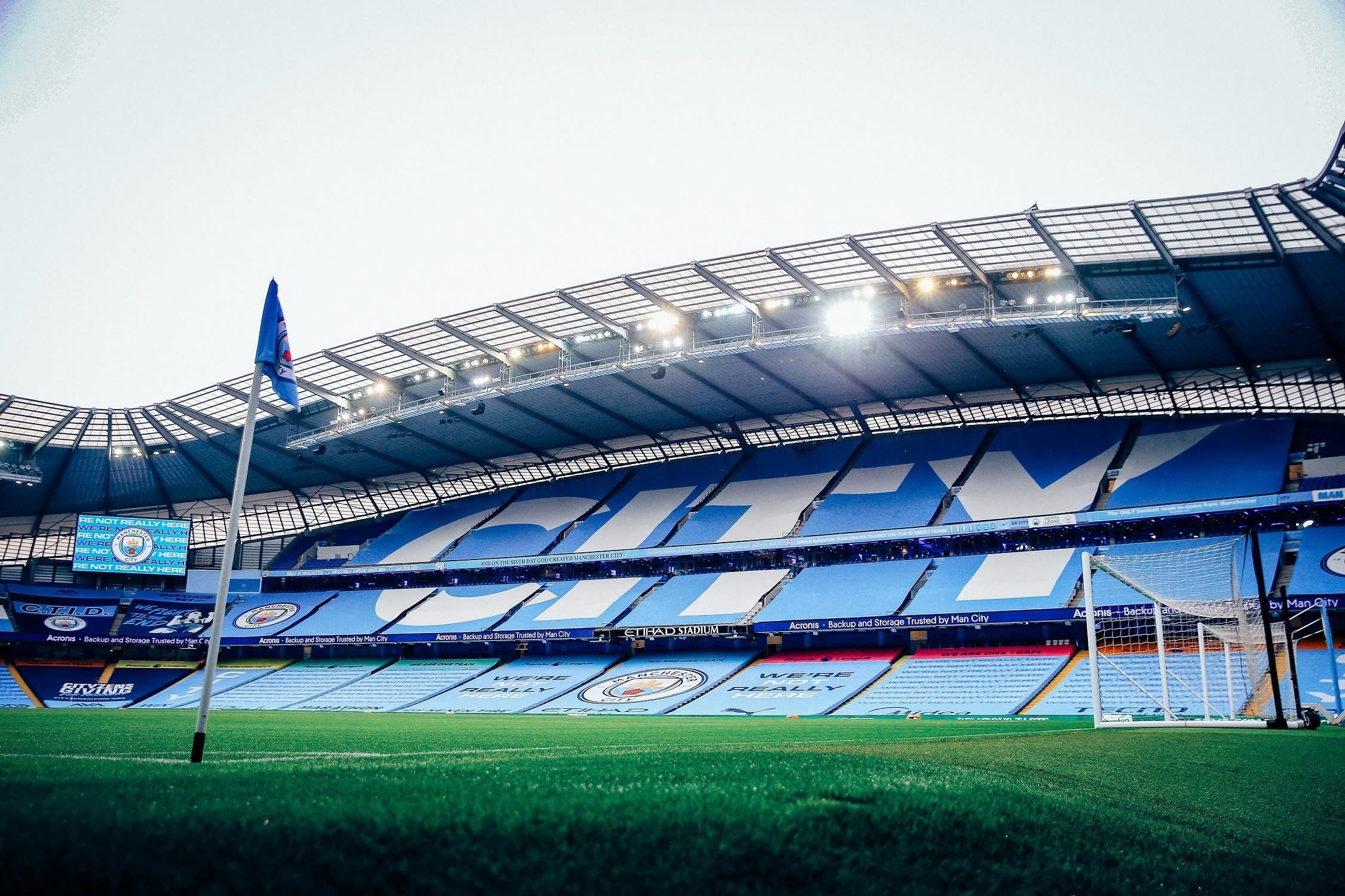 Jadwal Siaran Langsung Sepakbola Eropa Malam Ini: Man City vs Wolves, Villareal vs Madrid