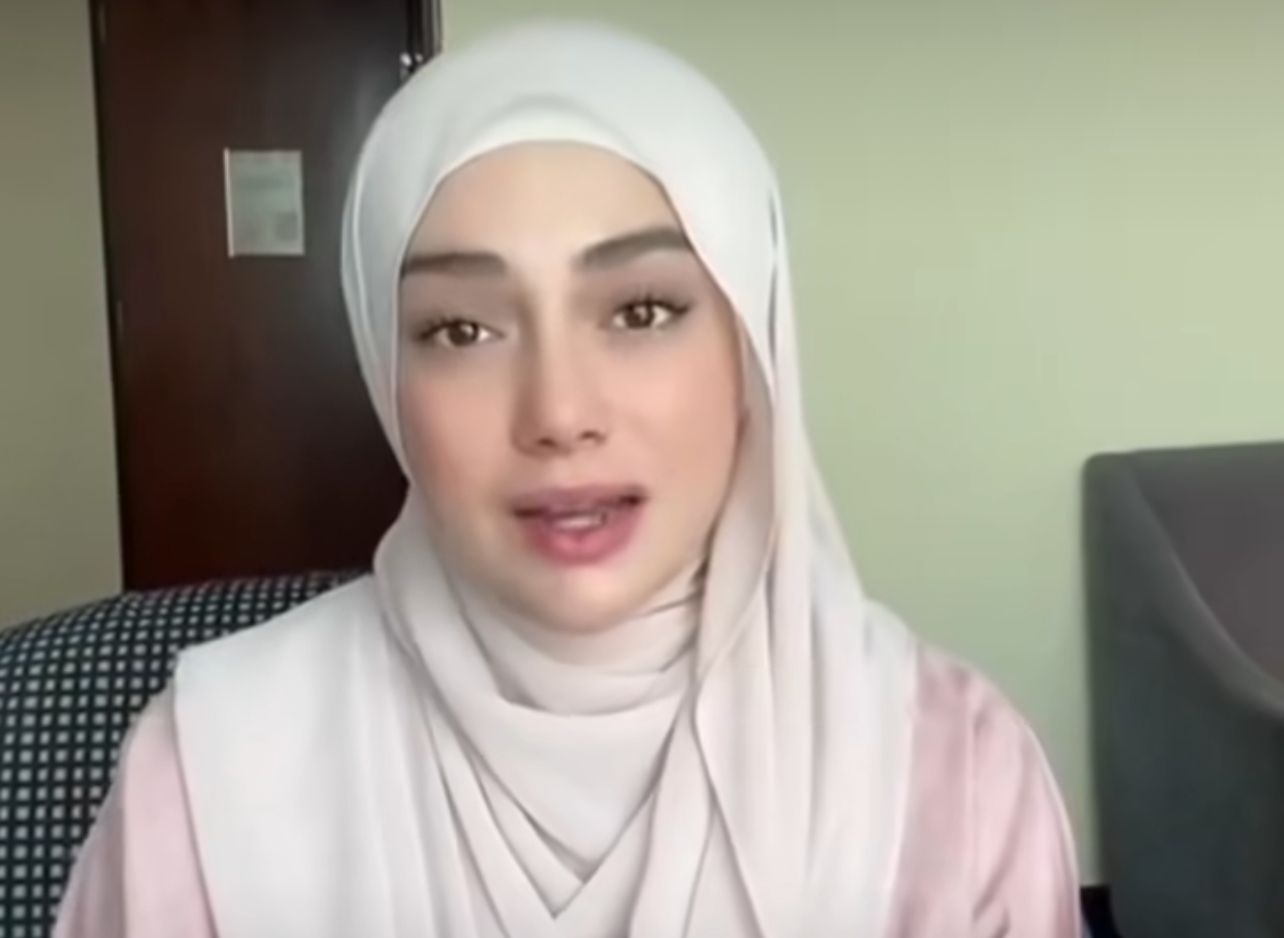 Usai Umrah Bersama Anak, Celine Evangelista Doa untuk Karier dan Keteguhan Iman