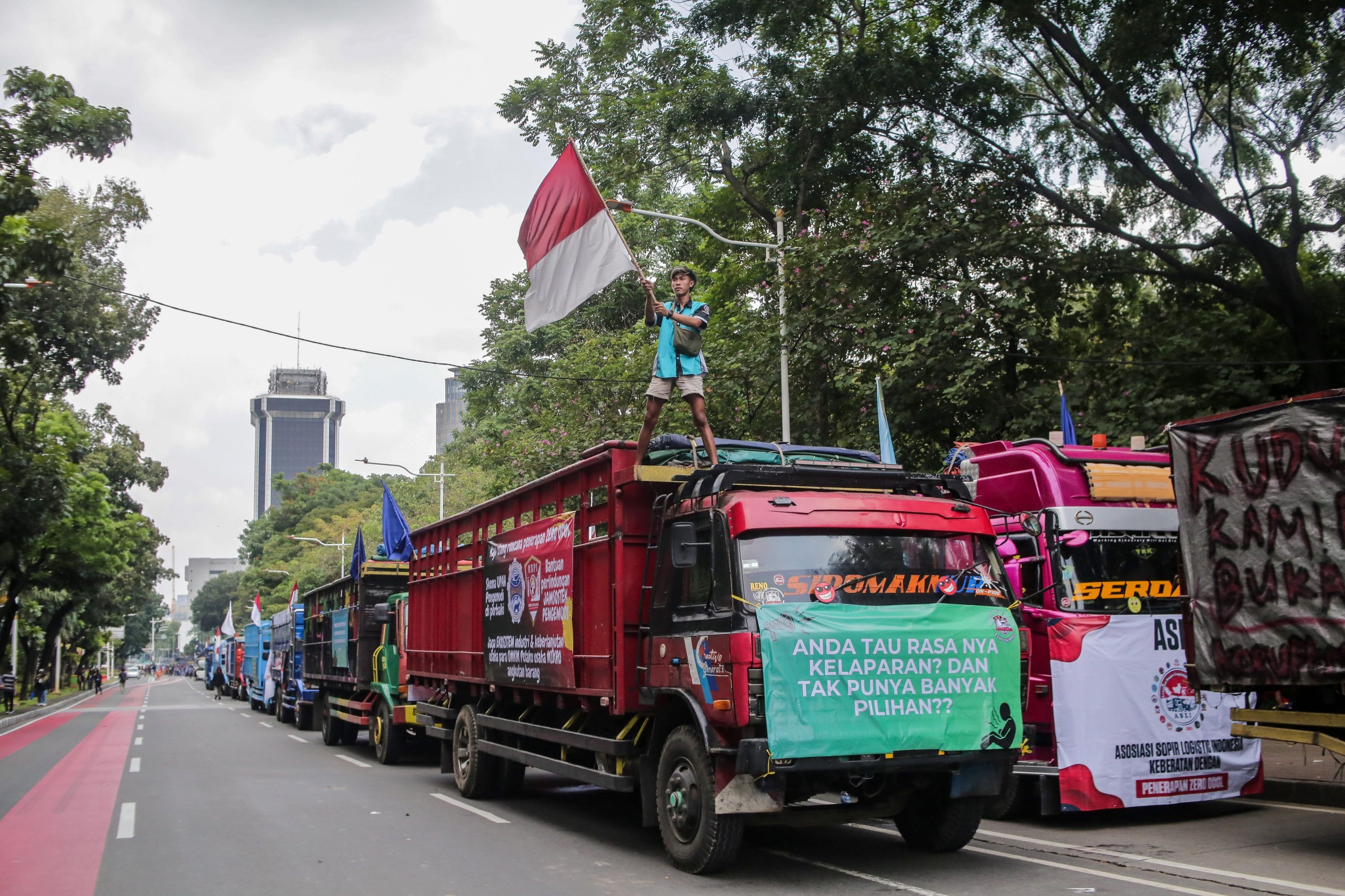 Kemenhub Uji Coba Penegakan Hukum Truk ODOL Berbasis Teknologi Mulai 27 Januari 2026