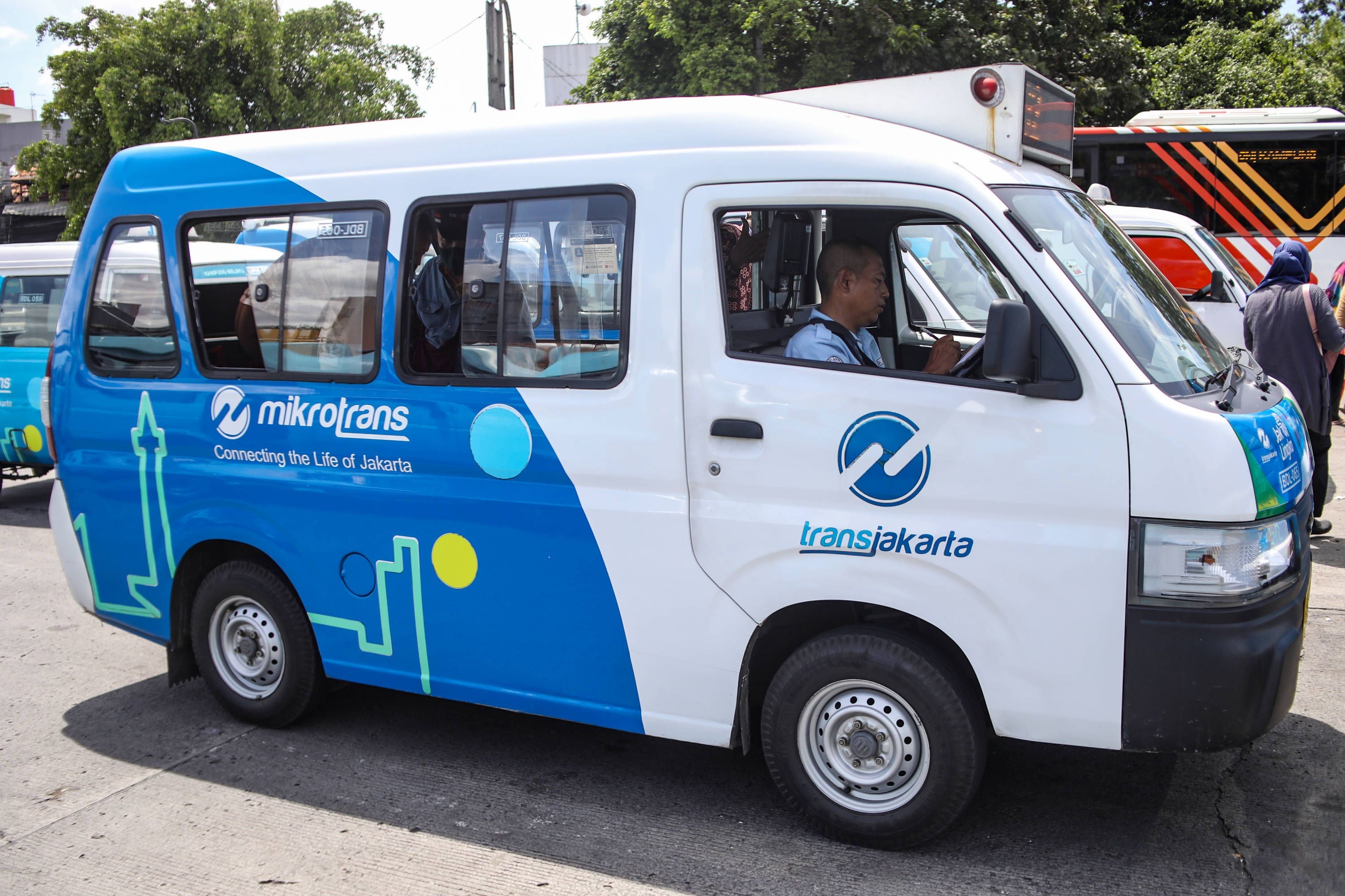 Layanan Mikrotrans Terganggu Akibat Banjir di Sejumlah Titik Jakarta