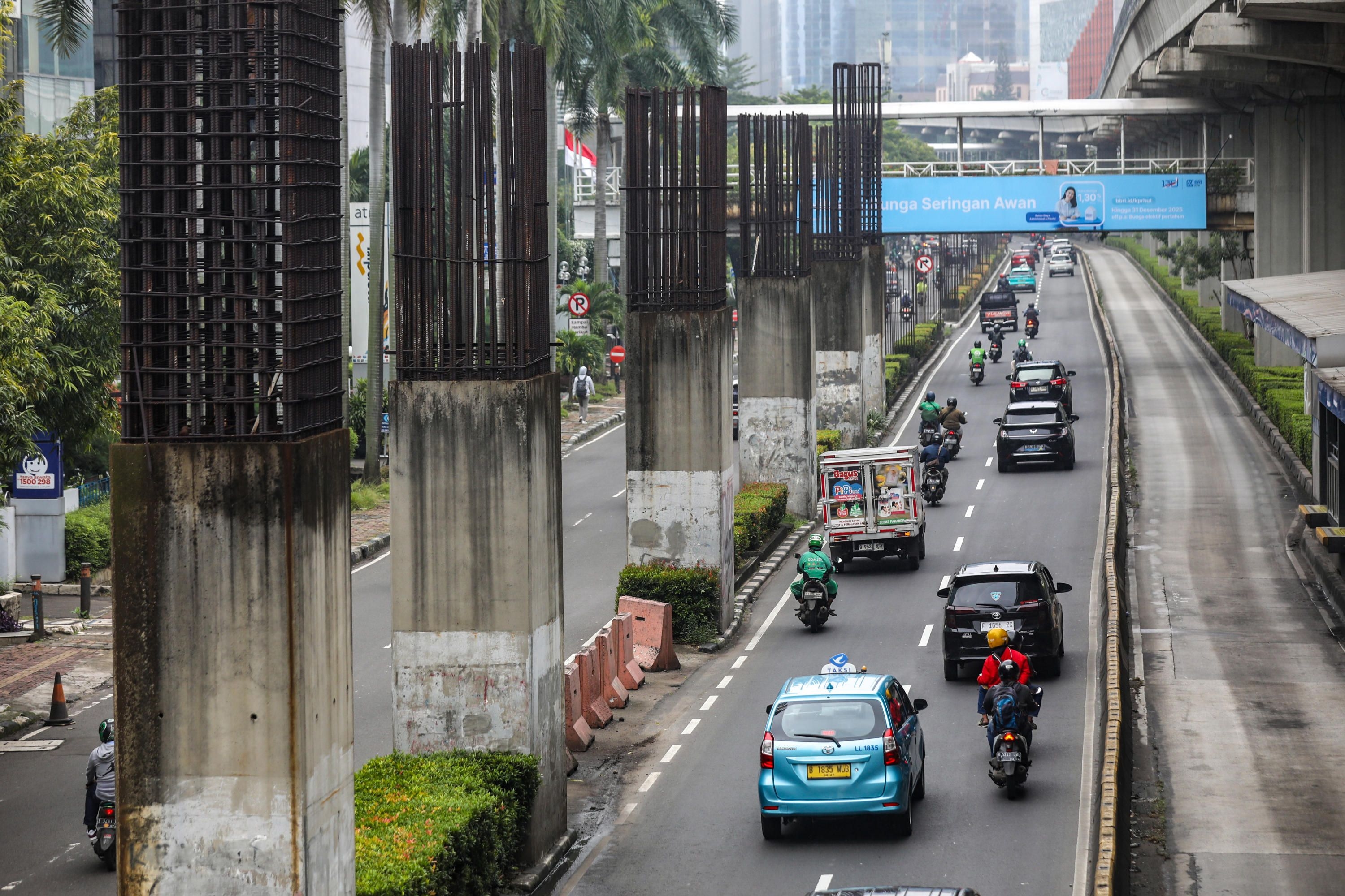 Kejar Target, Pramono Minta 5 Tiang Monorel Dibongkar dalam Sehari
