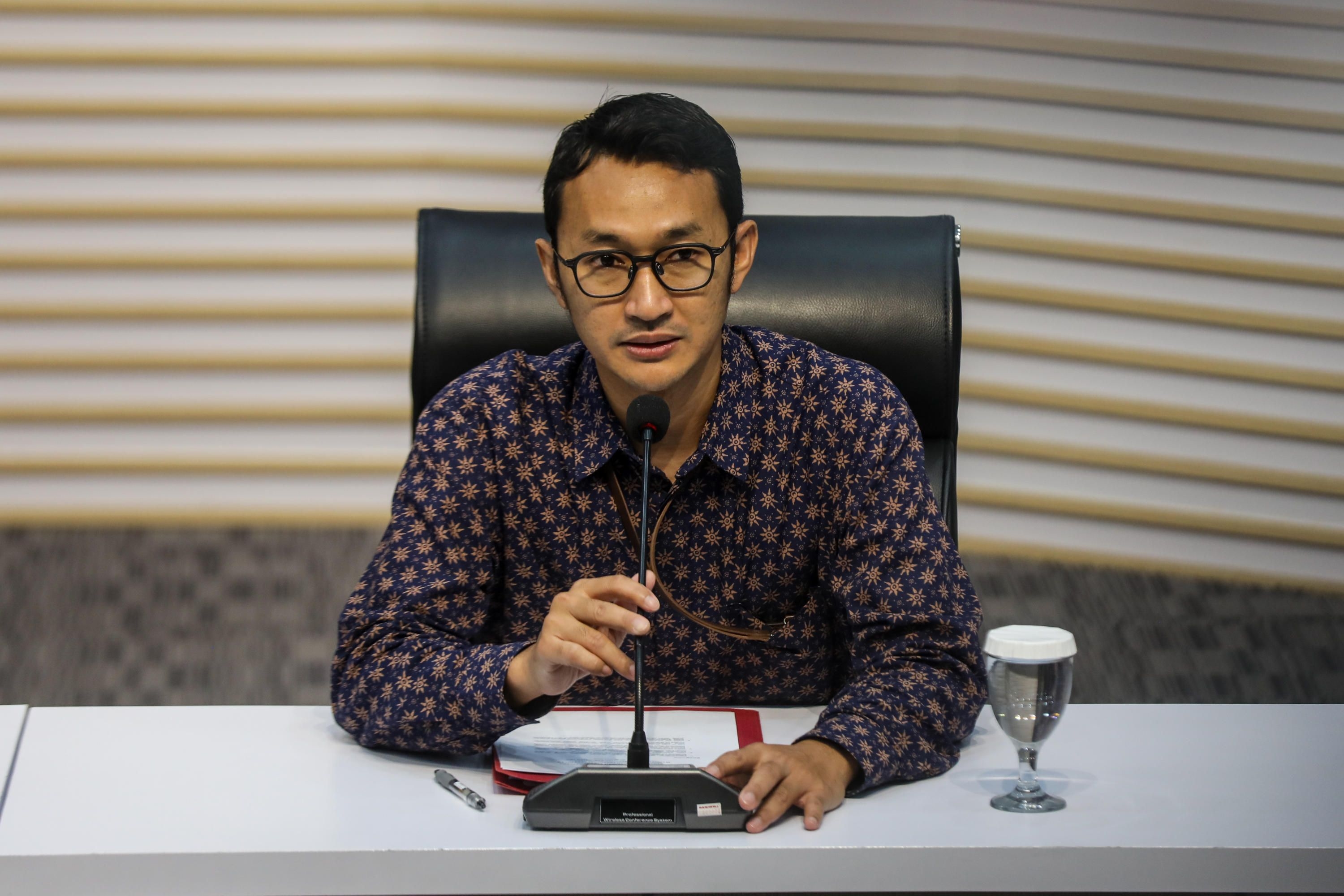 KPK Tidak Perpanjang Pencegahan ke Luar Negeri Bos Maktour