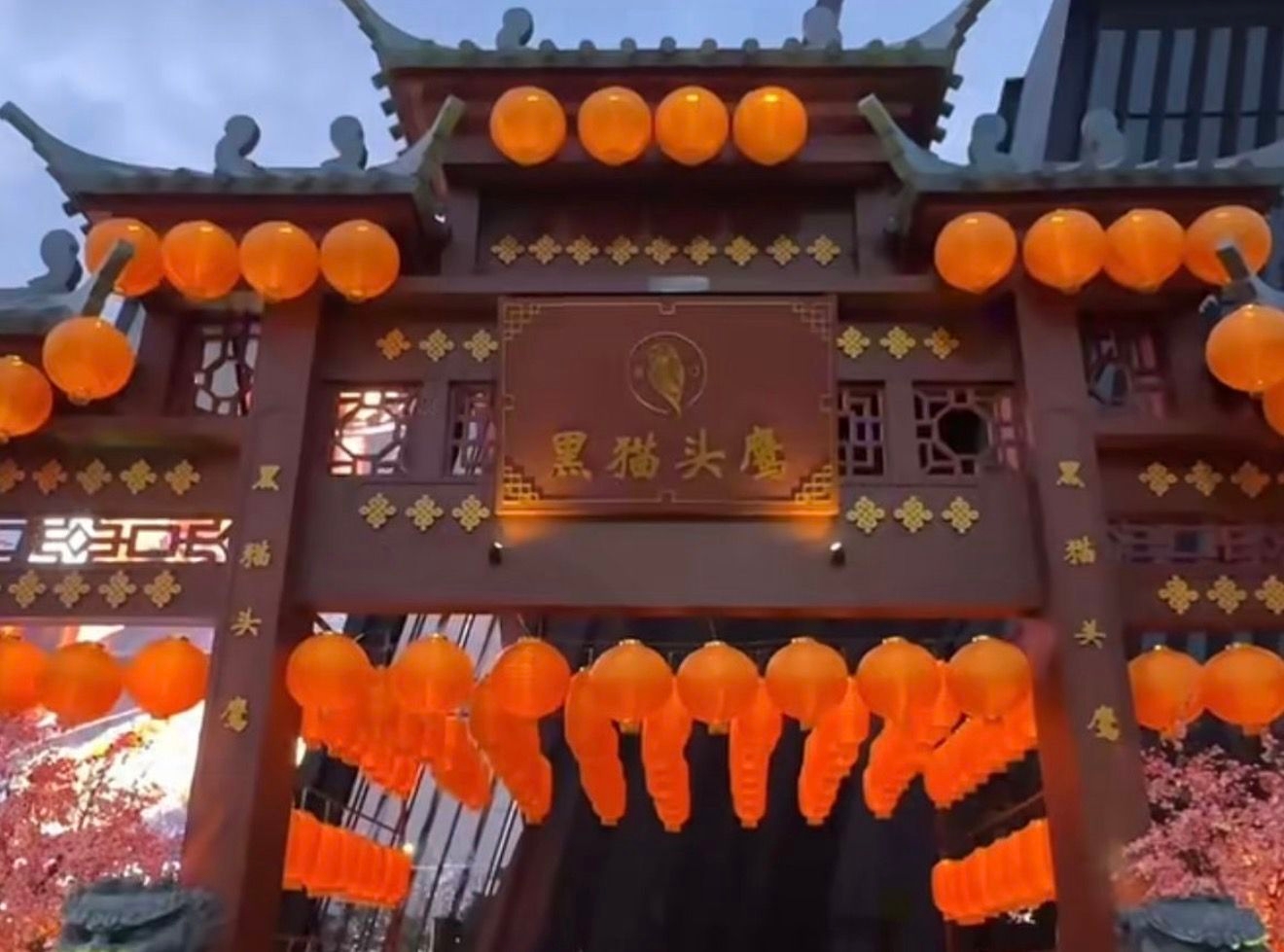 Wajah Imlek 2026 di PIK: Dari Chongqing Futuristik, Kuda Api Raksasa, hingga Naga Terpanjang