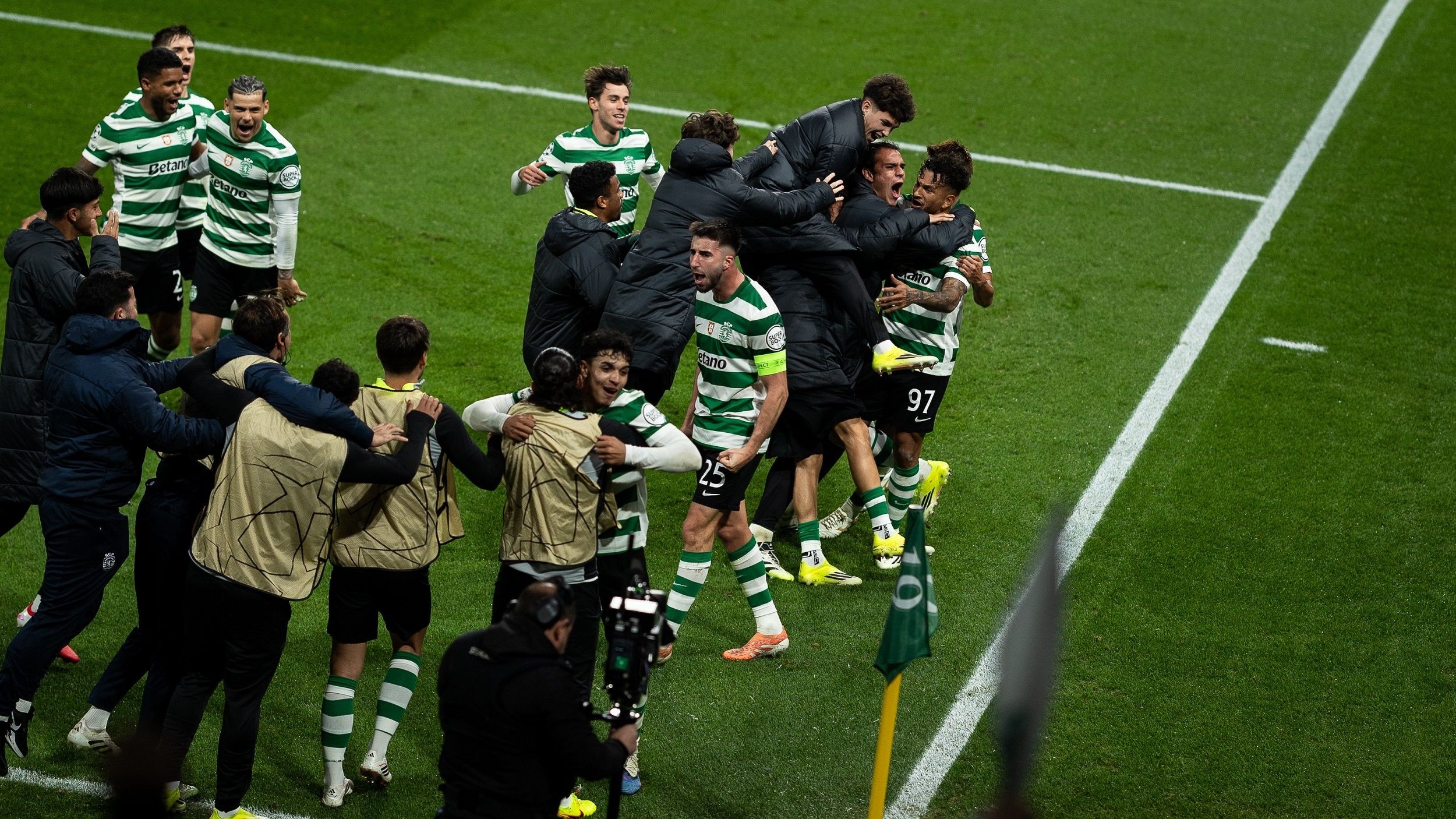 Hasil Liga Champions: PSG Tumbang di Kandang Sporting, Real Madrid Pesta Kalahkan AS Monako