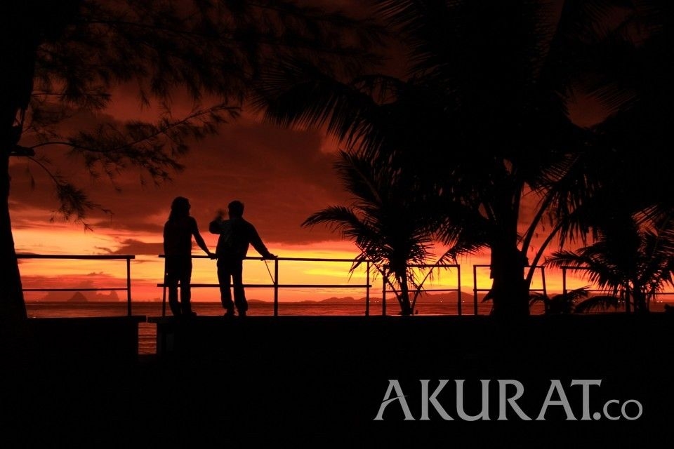 Kenapa Warna Langit Sore Bisa Oranye? Ini Penjelasan Ilmiahnya