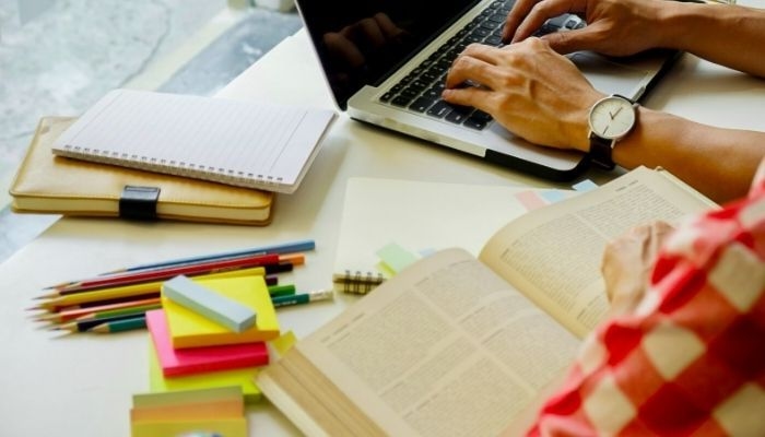 Kunci Jawaban Bahasa Indonesia Kelas 9 Semester 2 Halaman 106: Teks Tanggapan Lengkap