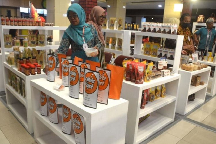 Cara Meningkatkan Repeat Order Pelanggan agar Bisnis UMKM Lebih Stabil dan Menguntungkan