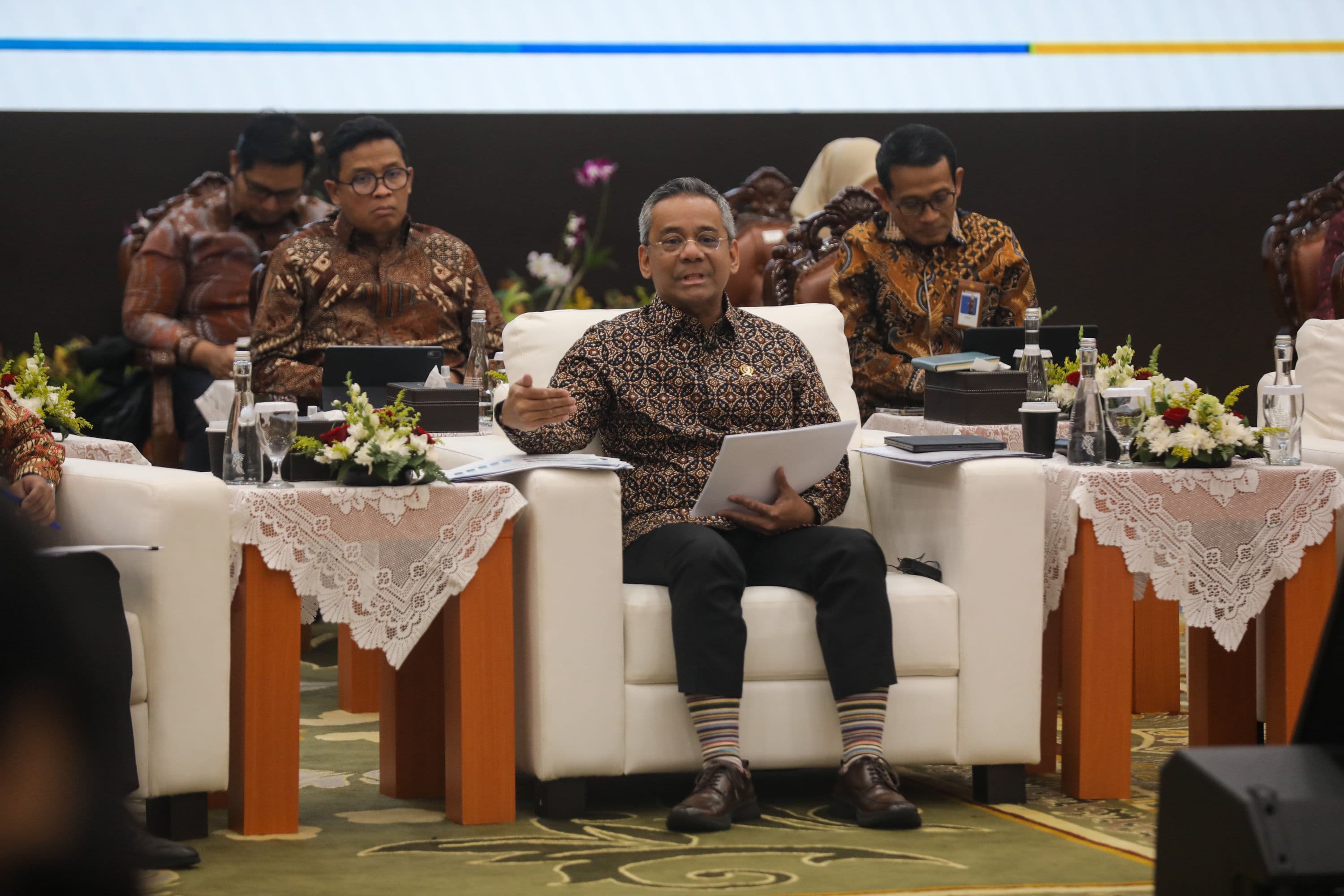 Menteri Keuangan Suahasil Nazara menyampaikan konferensi pers APBN KiTa edisi Oktober 2026 di Jakarta, Jumat (9/10/2026). AKURAT.CO/Endra Prakoso